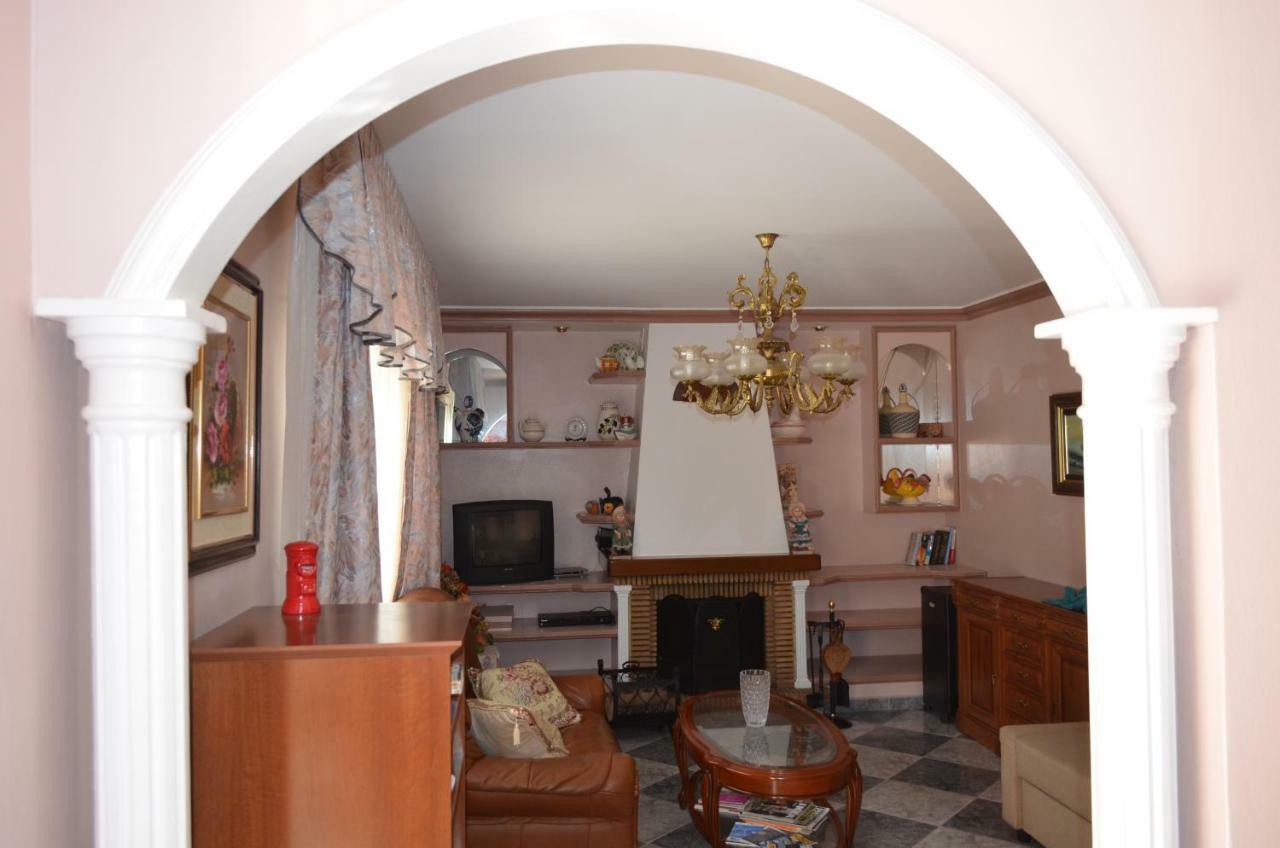Casa Rural En Almayate Bajo Exterior photo