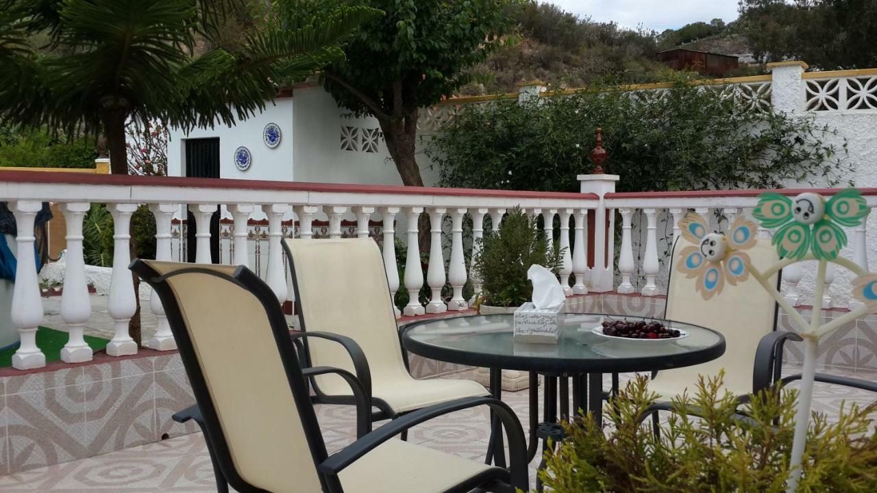 Casa Rural En Almayate Bajo Exterior photo